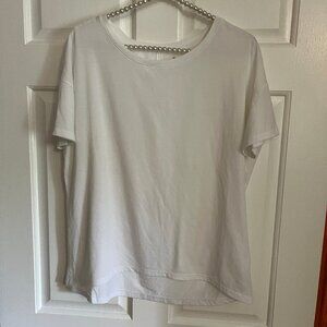 Athleta Ladies White Crew Neck Short Sleeve Active Tee Size M
